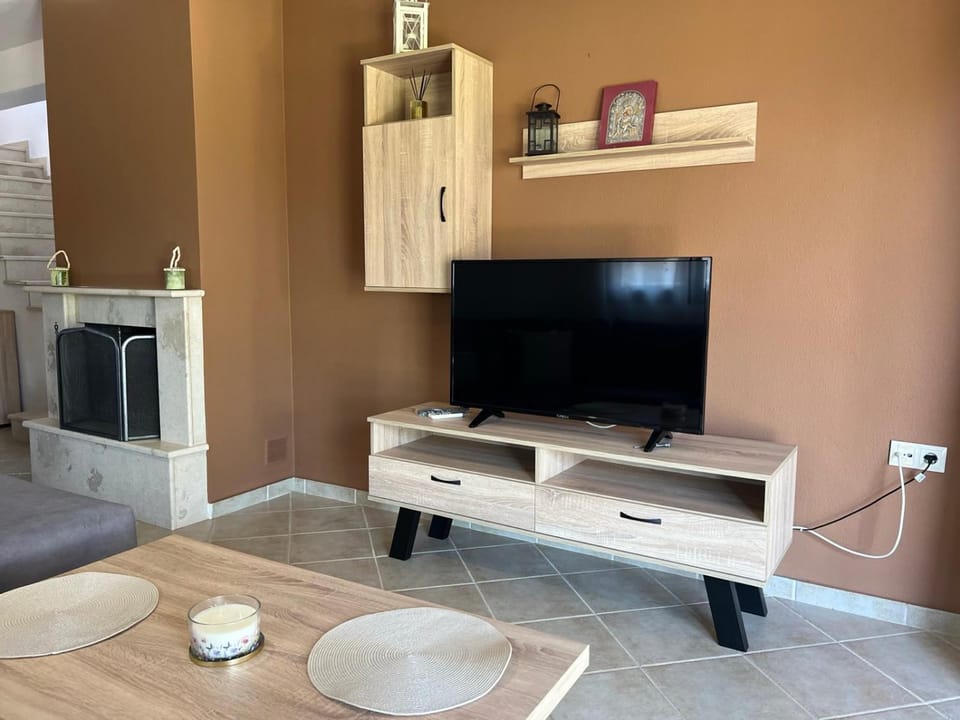 Communal lounge/ TV room, TV and multimedia, Kitchen or kitchenette, Evening entertainment