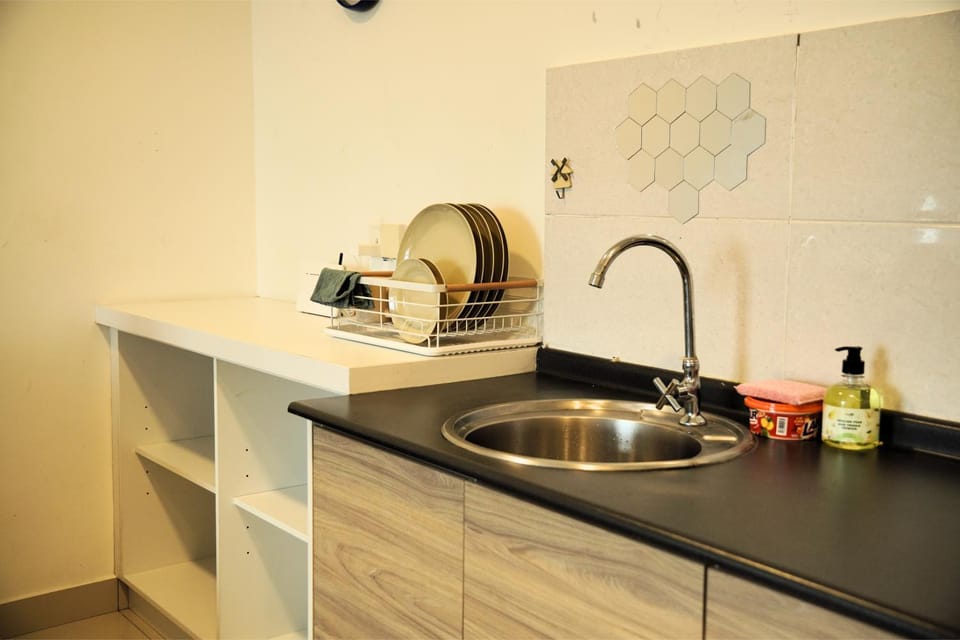 Kitchen or kitchenette, kitchen
