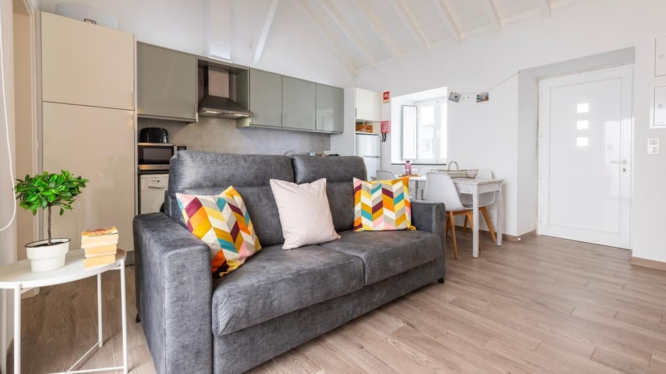 Kitchen or kitchenette, Living room