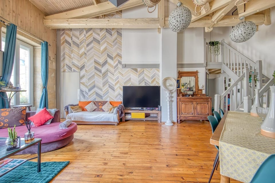 Property building, Living room