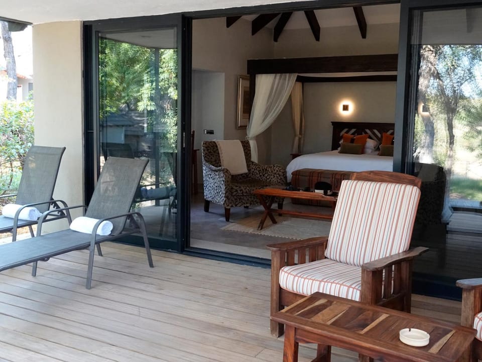 Patio, Balcony/Terrace, sunbed