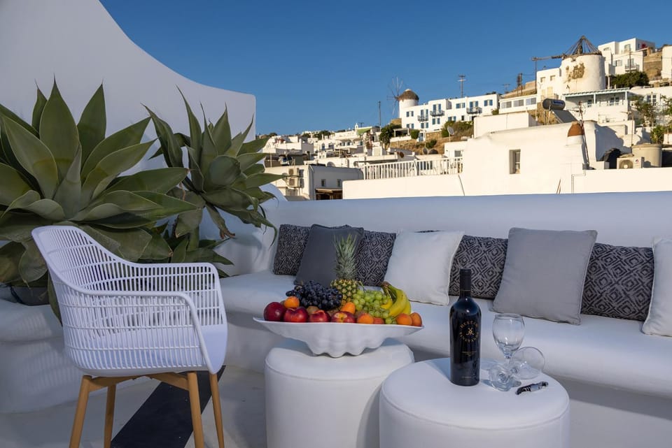View (from property/room), Seating area, City view