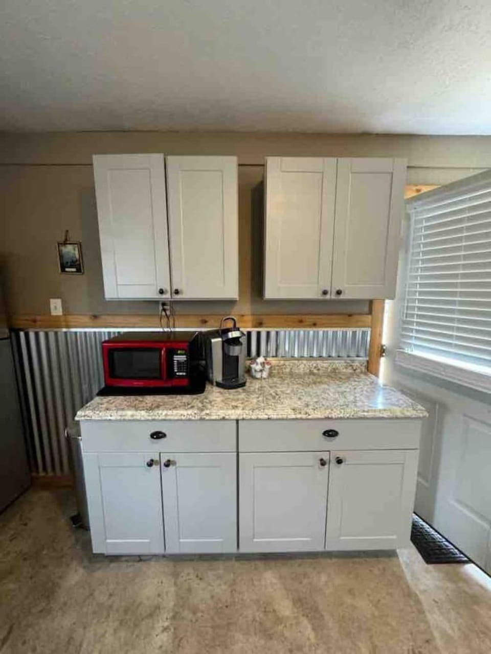 Studio in Downtown Craig Walk to Missouri River Country House in Idaho