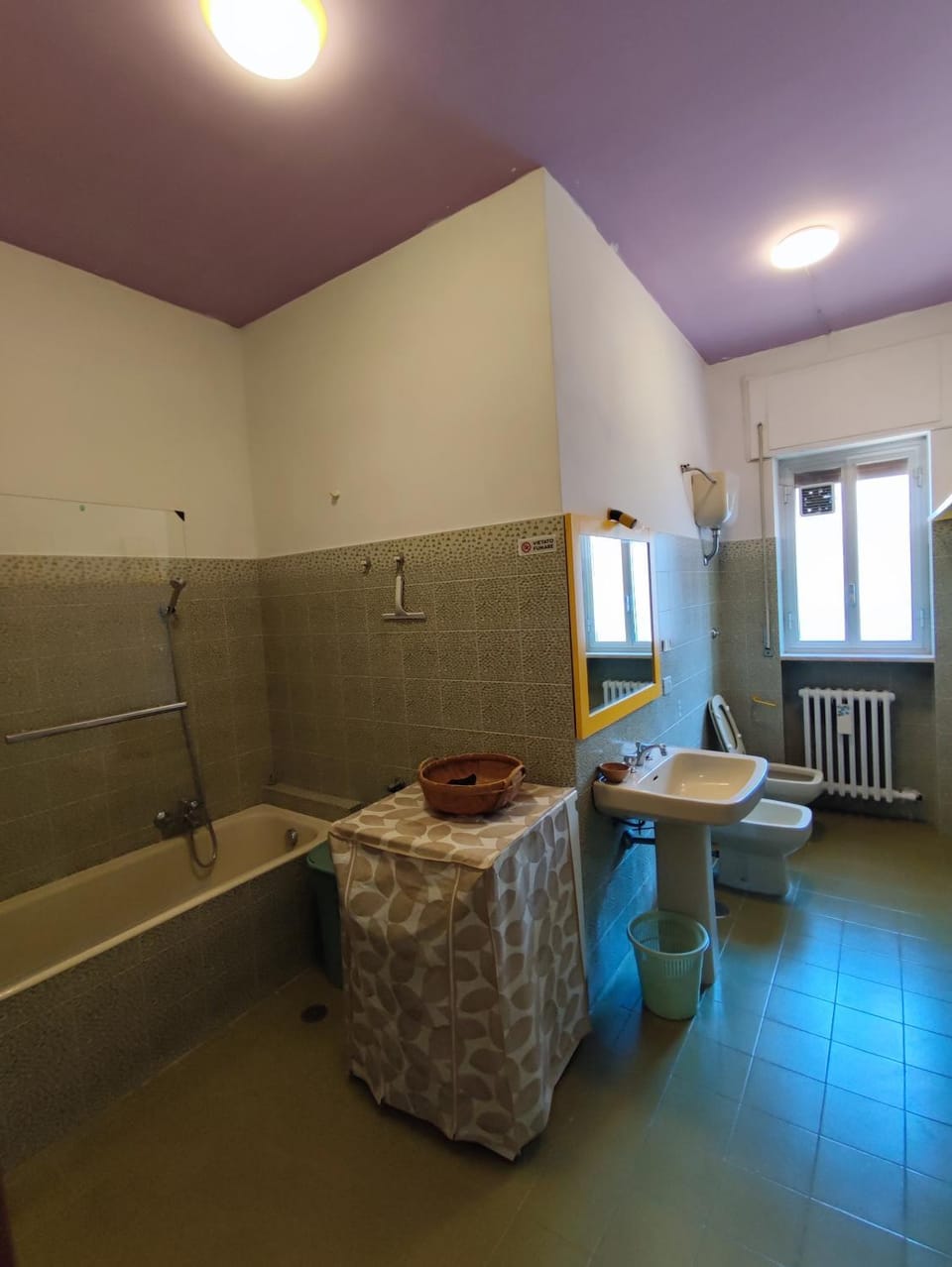 Bathroom, Bath