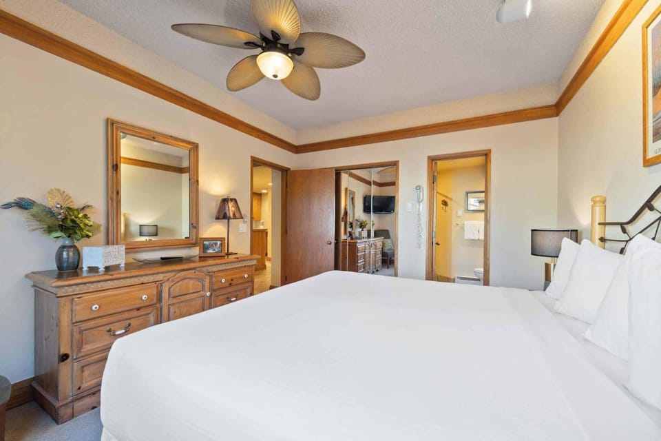 The Charter at Beaver Creek C040 Apartment in Beaver Creek