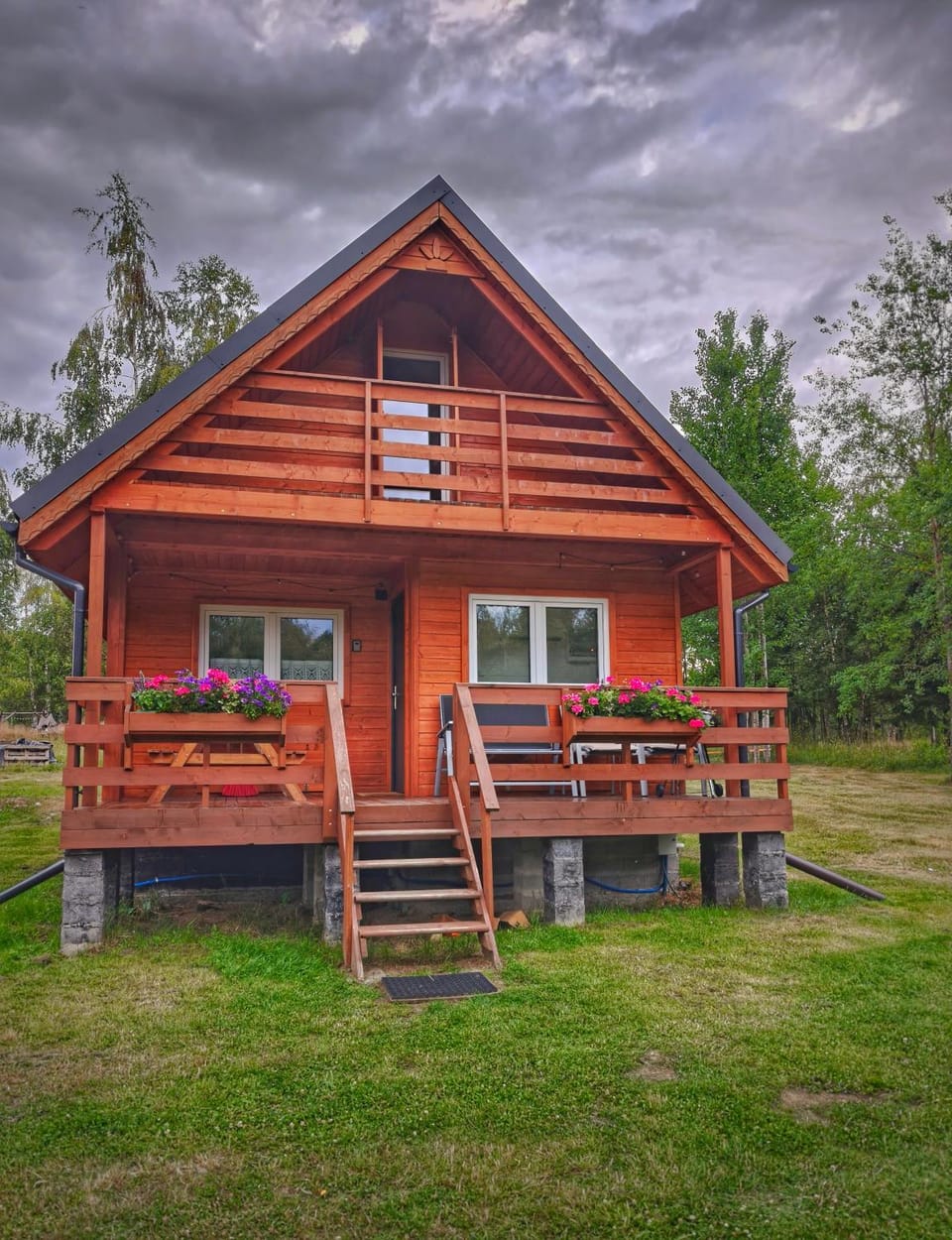 Property building, Spring, Day, Natural landscape, Garden