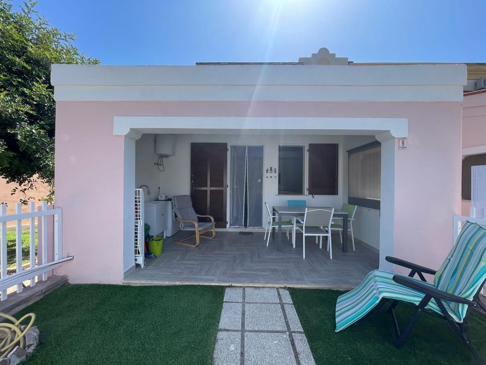 Property building, Garden