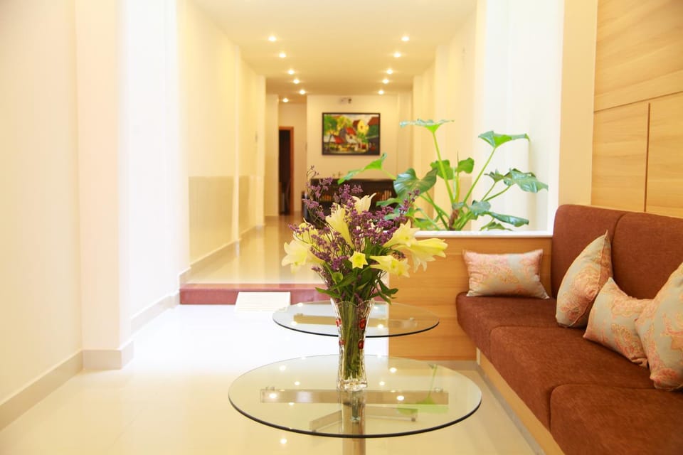 Communal lounge/ TV room