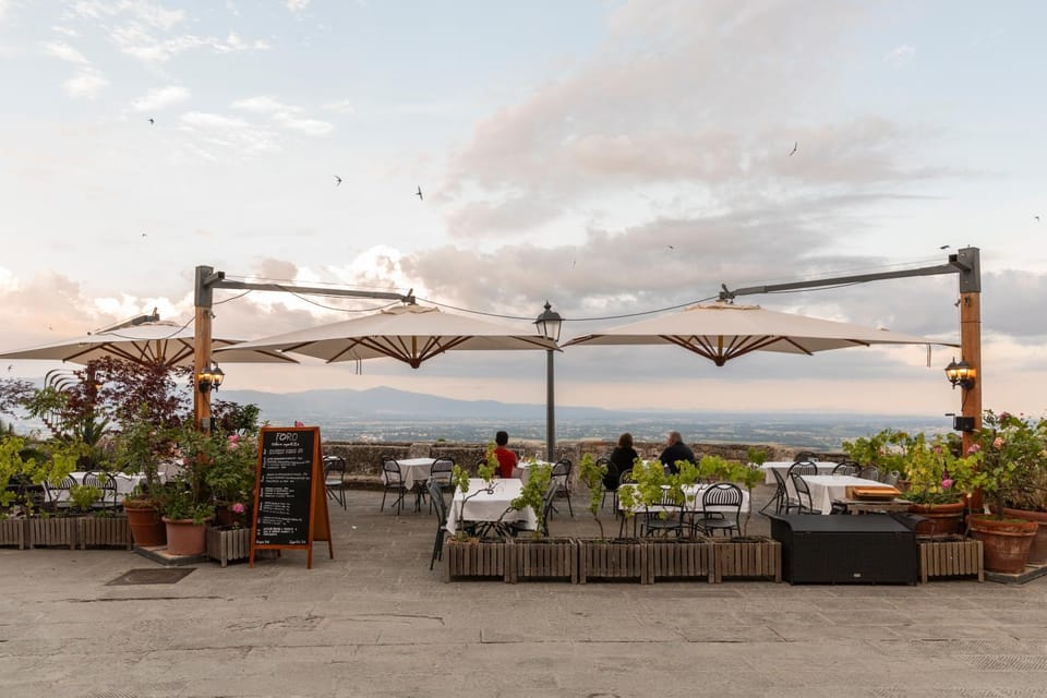 Property building, Balcony/Terrace