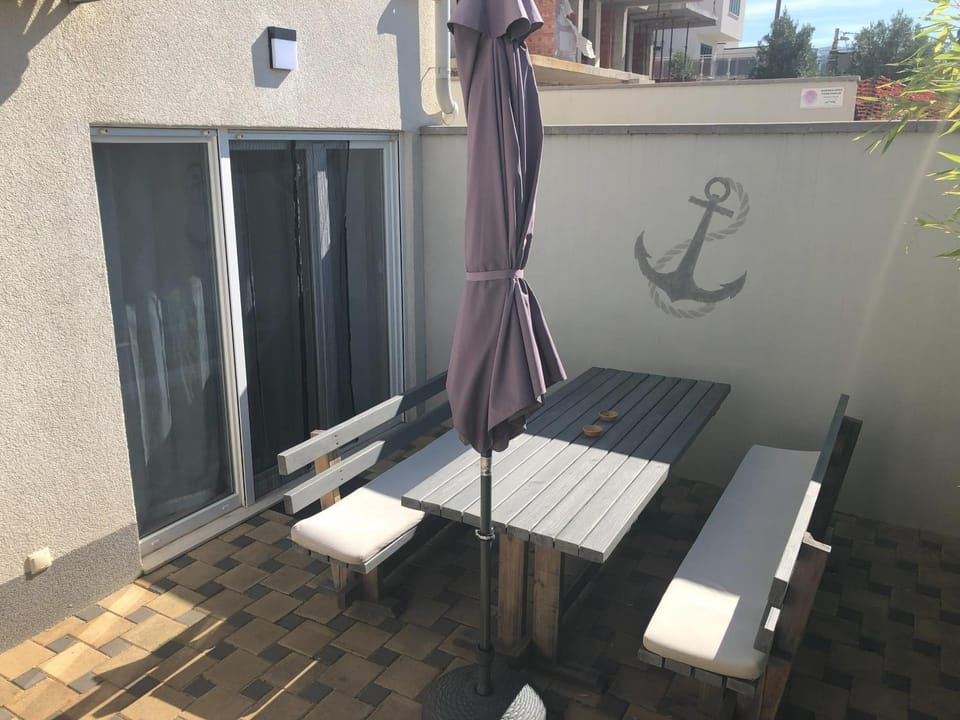 Balcony/Terrace, Balcony/Terrace