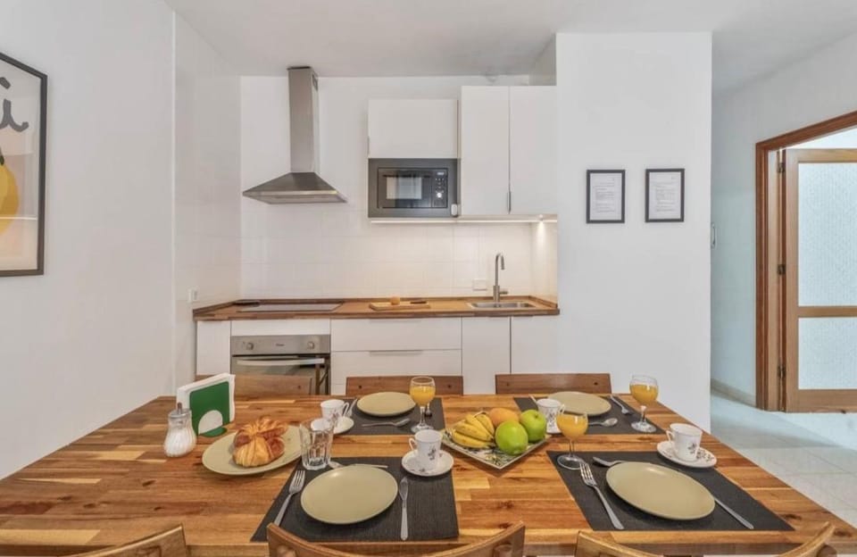 Las Vistas Beach by Agüita Salada Suites Apartment in Los Cristianos