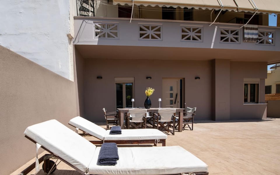 Patio, Day, View (from property/room), Balcony/Terrace, sunbed