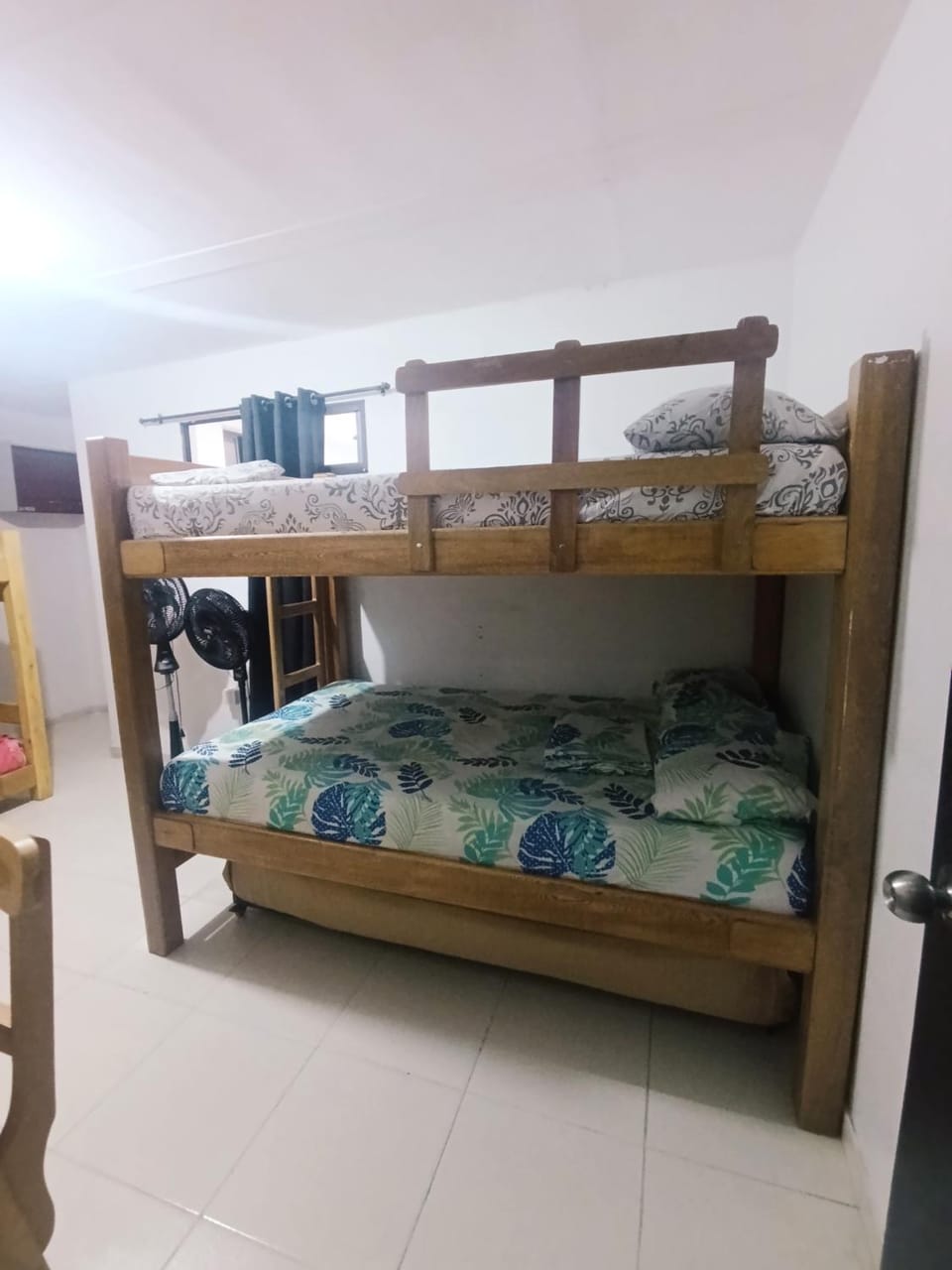 S3 CÓMODO APARTAMENTO 3 HABI 3 BAÑOS EN LAURELES ESTADIo Apartment in Medellin