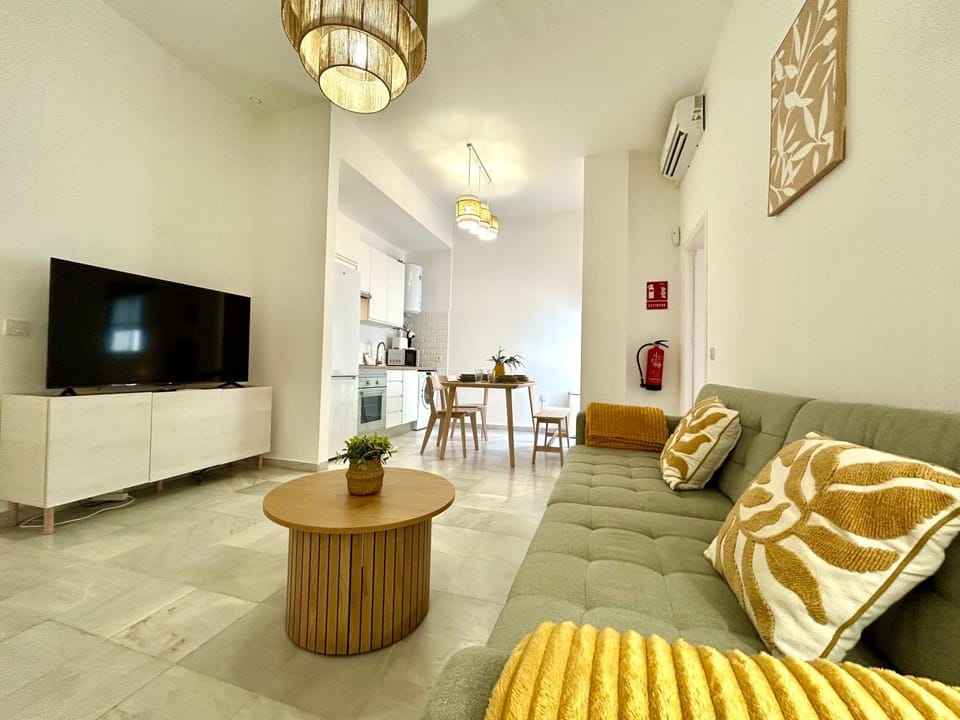 GATU Santo Domingo Centro mayores de 21 y Familias Apartment in El Puerto de Santa María