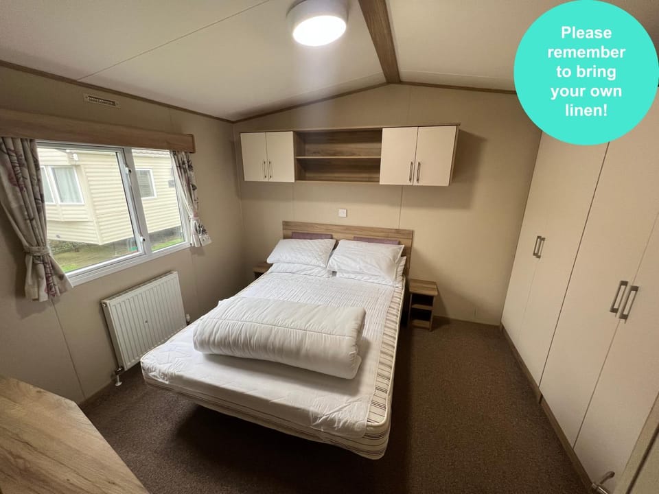 Cornish Caravans at Newquay Bay Apartment in England