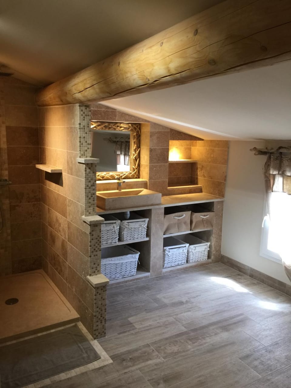 Maison Le Bastidon piscine privée chauffée Villa in Manosque