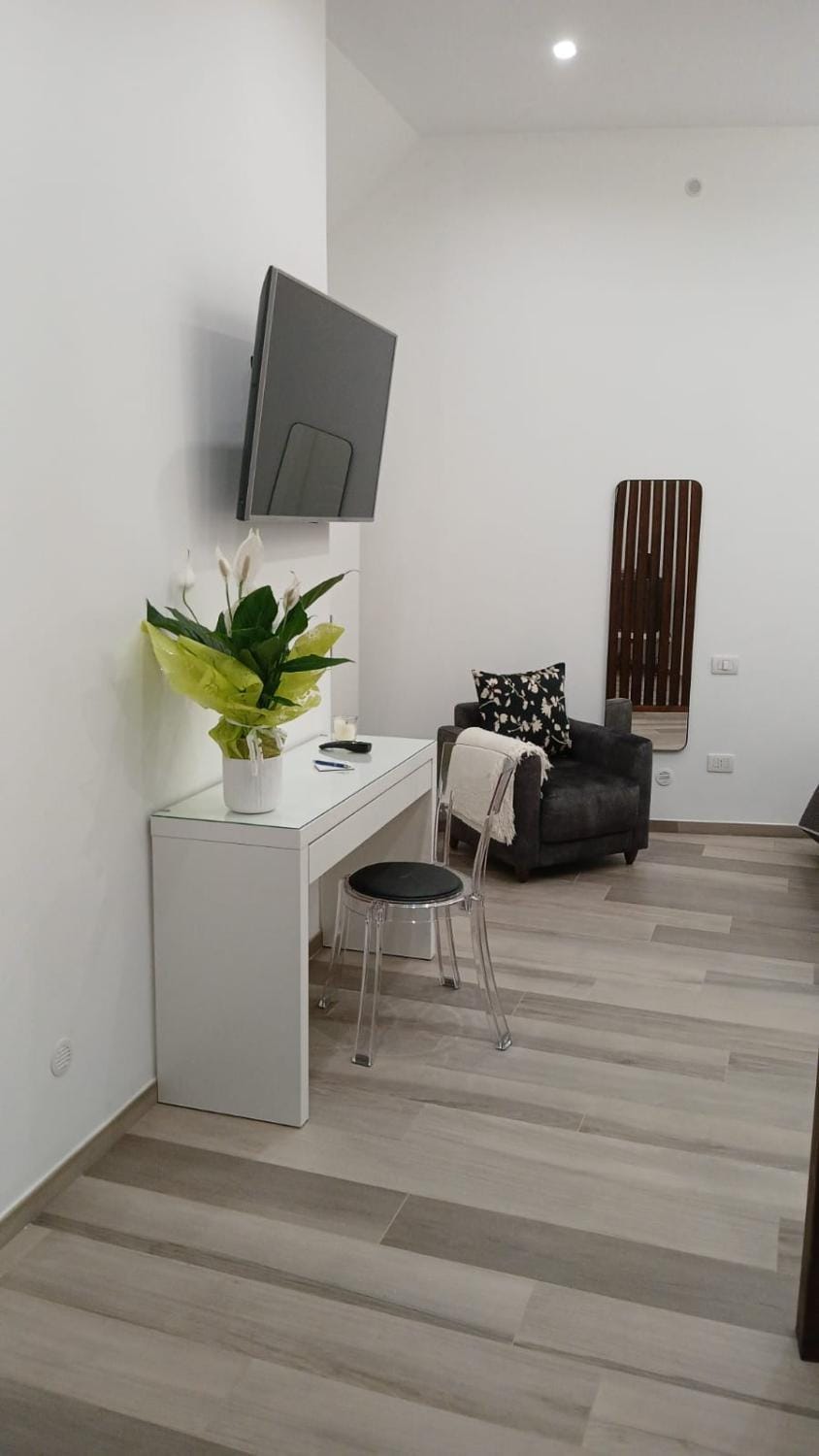 Communal lounge/ TV room, TV and multimedia, Living room, Evening entertainment