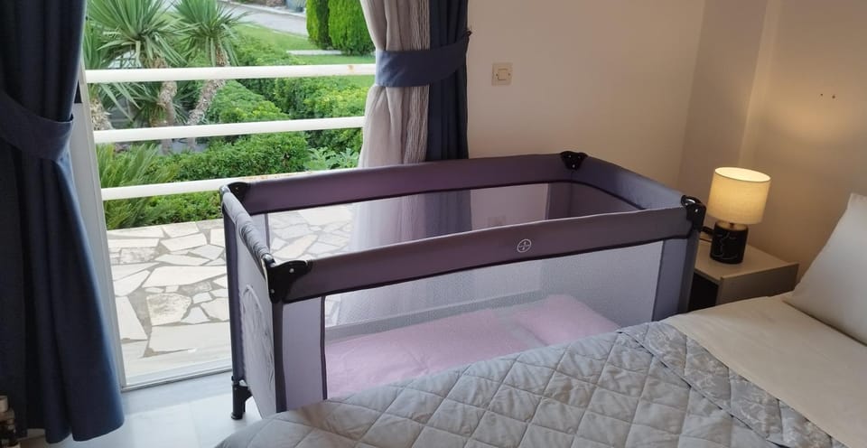 cot