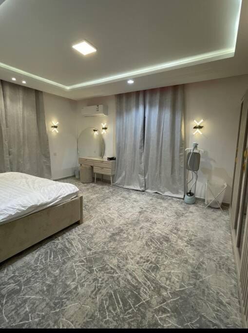 شقة فاخرة بأبها Apartment in Saudi Arabia