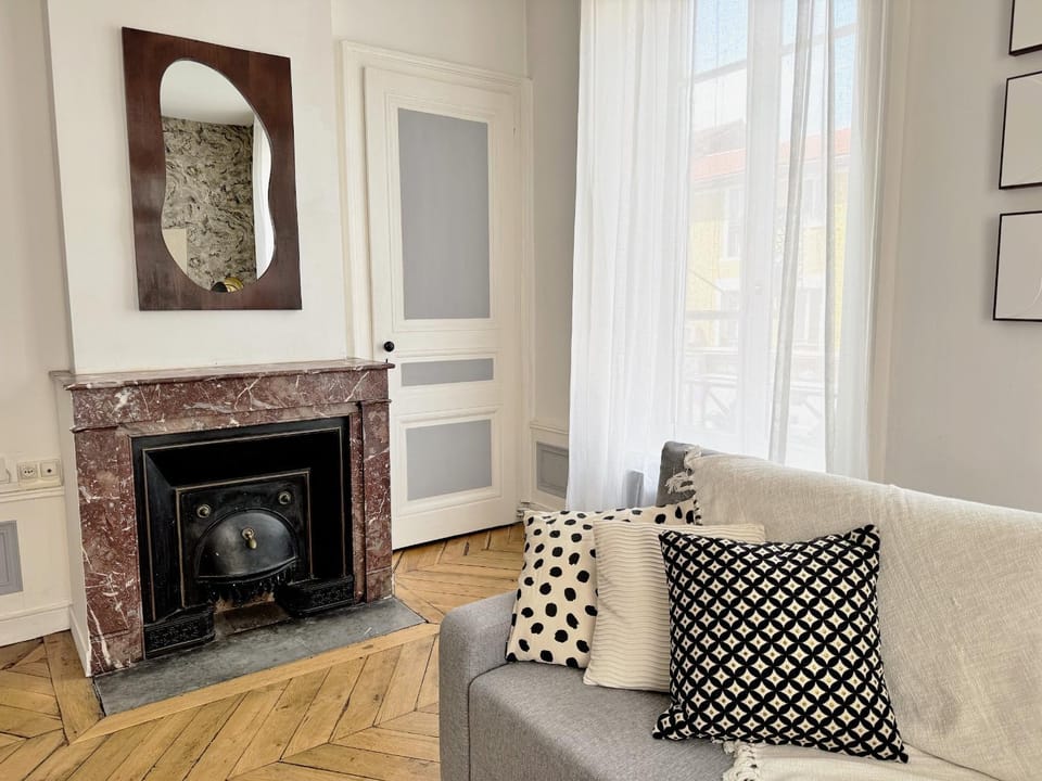 Merengue - Appartement 10 personnes - Check in h24 & Wifi Apartment in Lyon