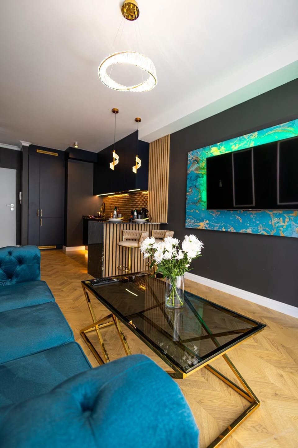 Living room, Seating area