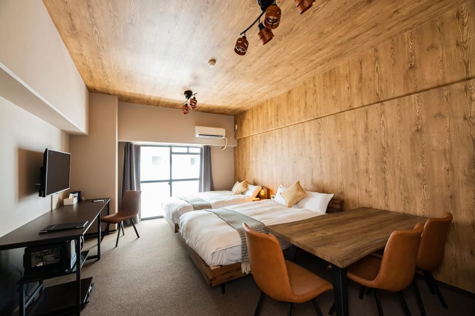 Living room, Photo of the whole room, Bedroom