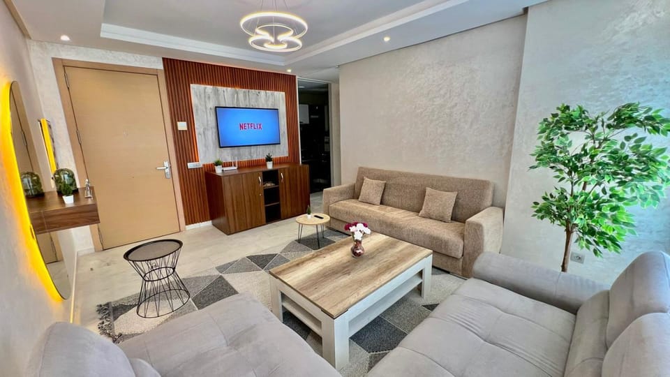 TV and multimedia, Living room, Dining area
