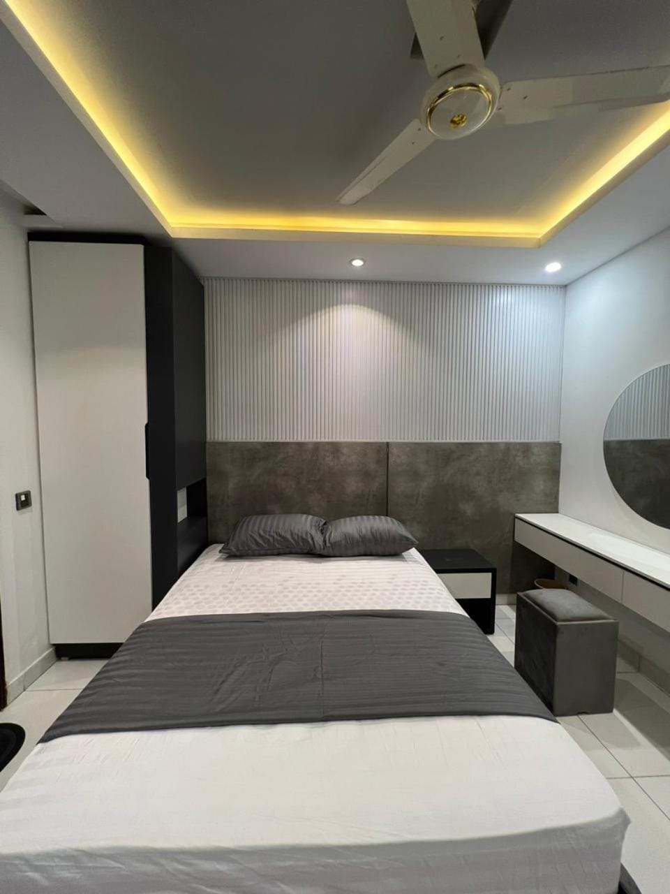 The Cozy 2BR APT at Gulshan Iqbal 13-E Apartment in Karachi