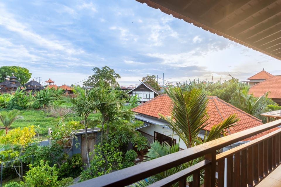 Batu Bolong - Island Boy Guesthouse Prime Canggu Hotel in North Kuta