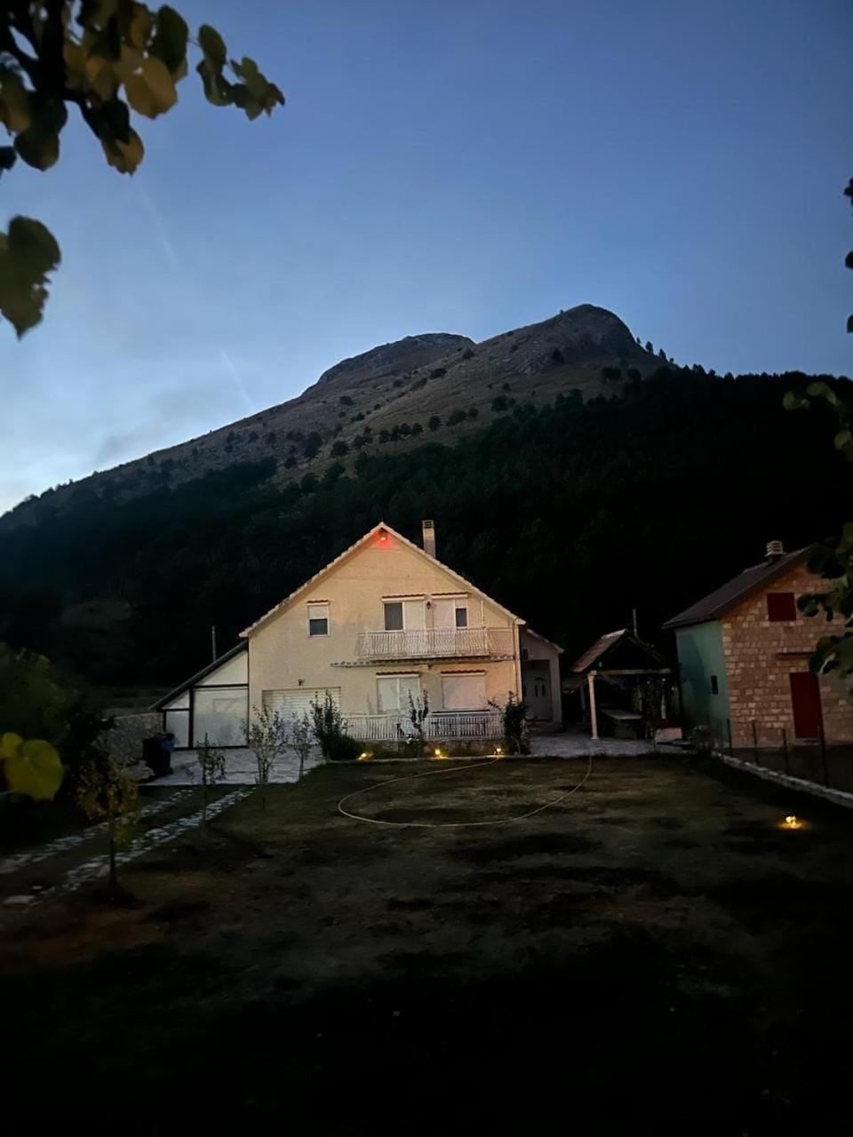 Family house on the mountain - Krstac, Njegusi House in Montenegro