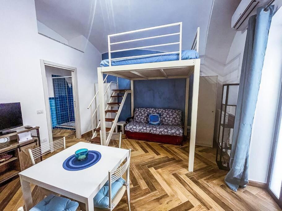 Nel cuore di Via Indipendenza - Noma Blu House in Gaeta