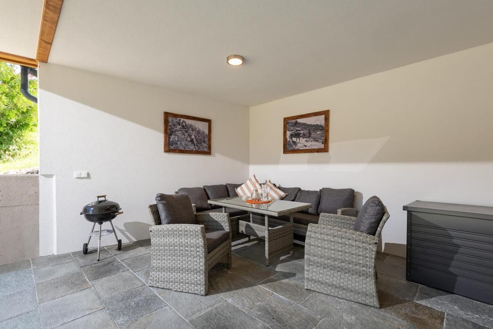 Balcony/Terrace, Seating area