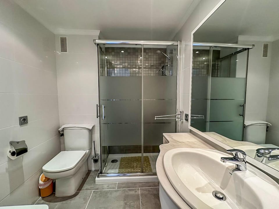 Casa Hugo - Playa Apartment in Torremolinos