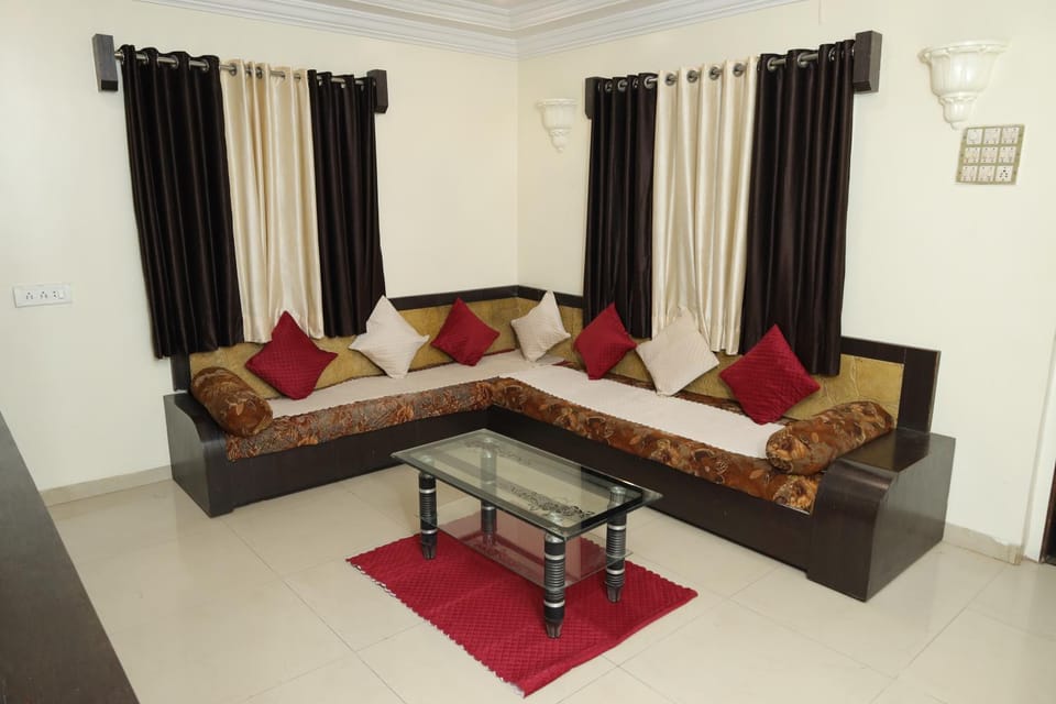 Laxminarayan service apartment Apartment in Maharashtra