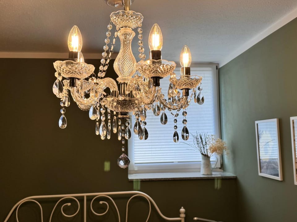 Bed, Photo of the whole room, Decorative detail, Bedroom