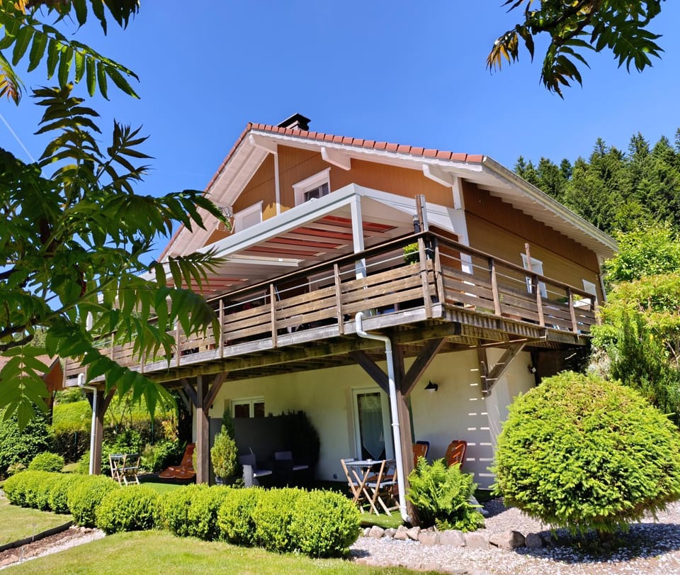 Property building, Garden