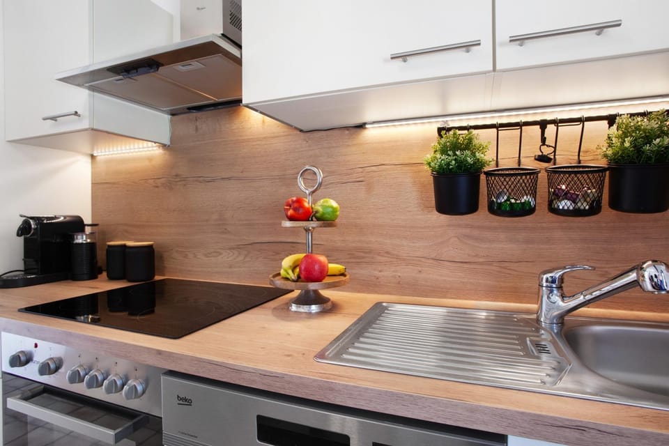 Kitchen or kitchenette, Living room