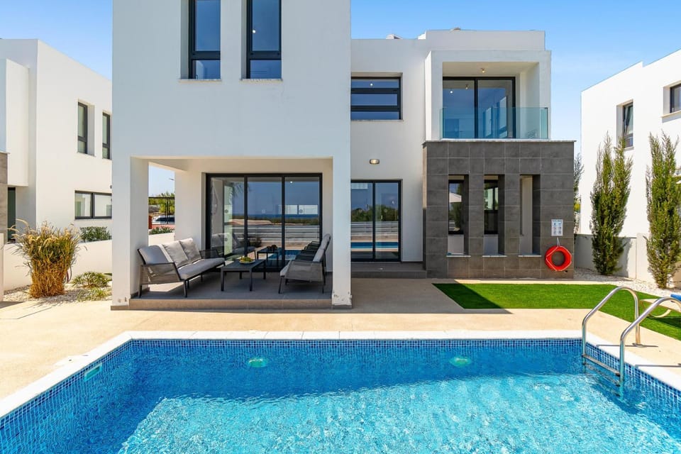 Villa Alassia 19 by Ezoria Villas Villa in Paralimni