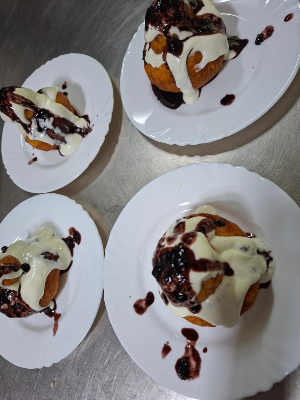 Restaurant/places to eat, Food and drinks