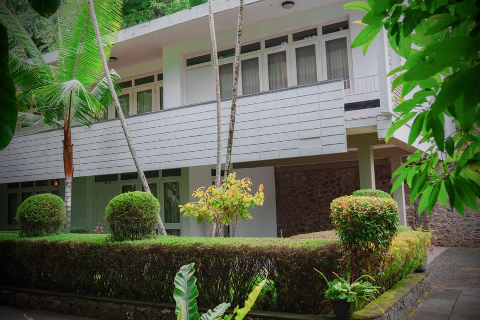 Palm Grove Bandarawela Bed and Breakfast in Central Province