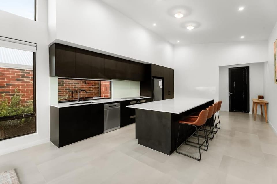 Djarraly Hideaway - Your Contemporary Forest Retreat House in Margaret River