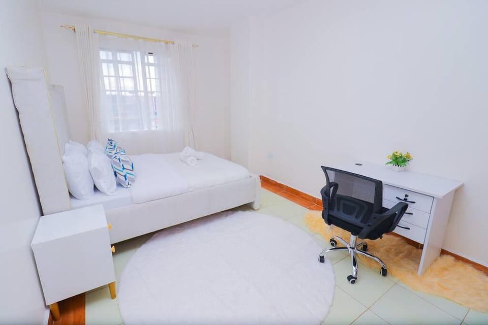 Modern & Cozy 1 Bedroom Apartment Garden Estate, Thika Road Apartment in Nairobi