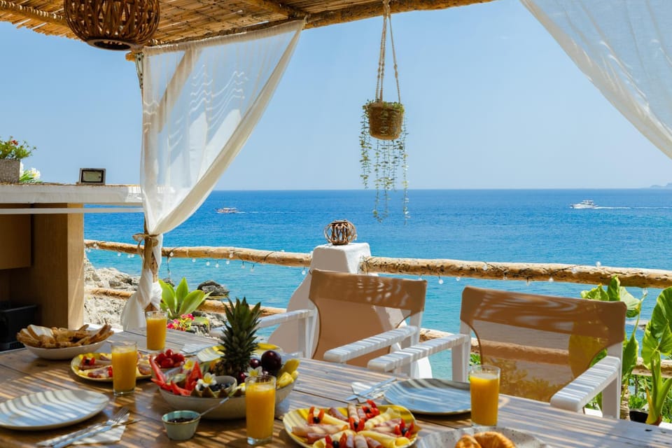 Patio, Day, Natural landscape, View (from property/room), Balcony/Terrace, Food and drinks, Dining area, Food, Sea view, Breakfast, Continental breakfast, Drinks