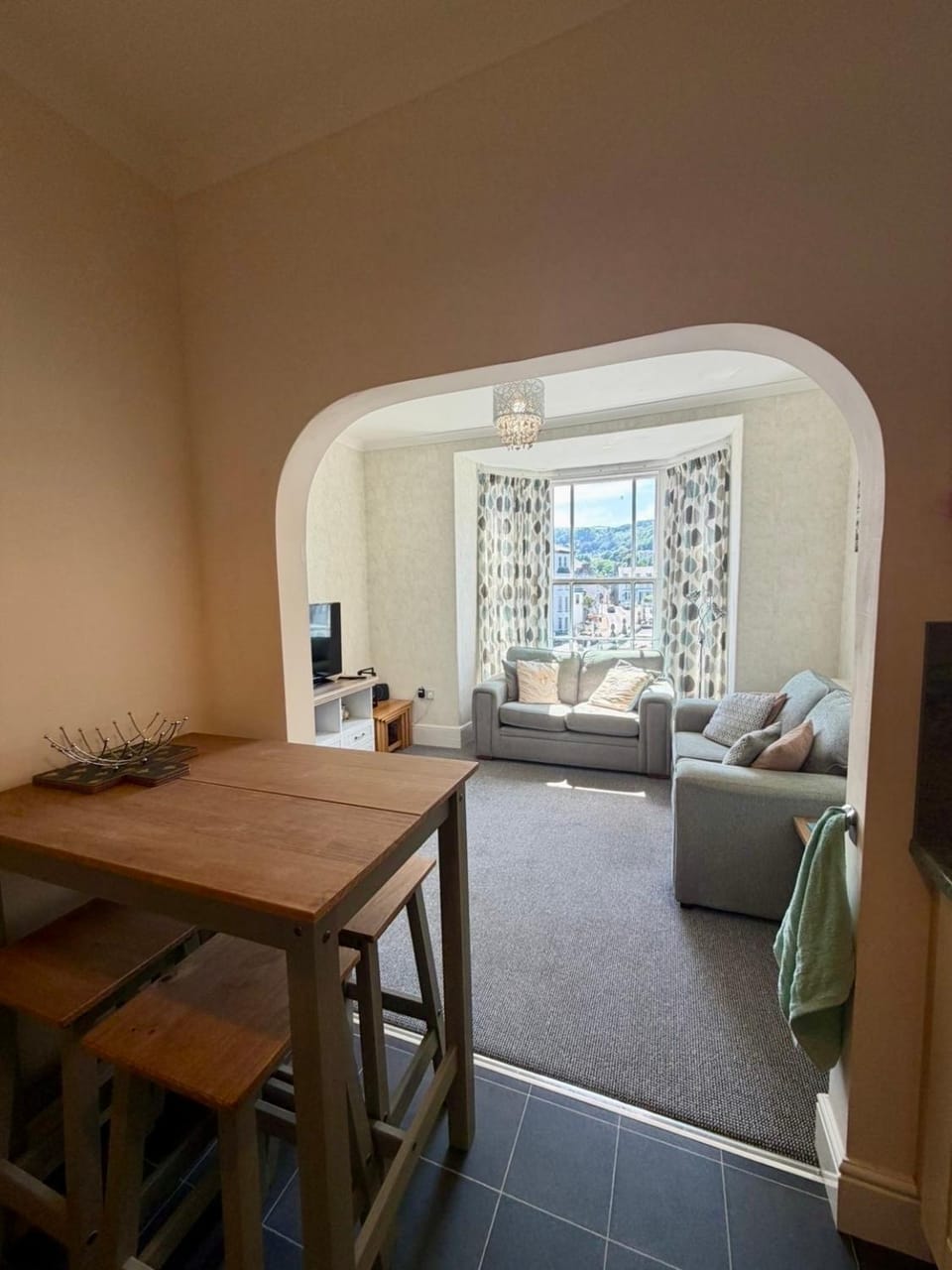 Gull Rock, close to Tunnels Beach & Harbour with Parking Apartment in Ilfracombe