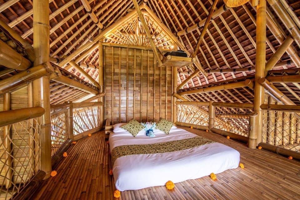 Magic Hills Bali - Eco Luxury Adventure Villa in Selat