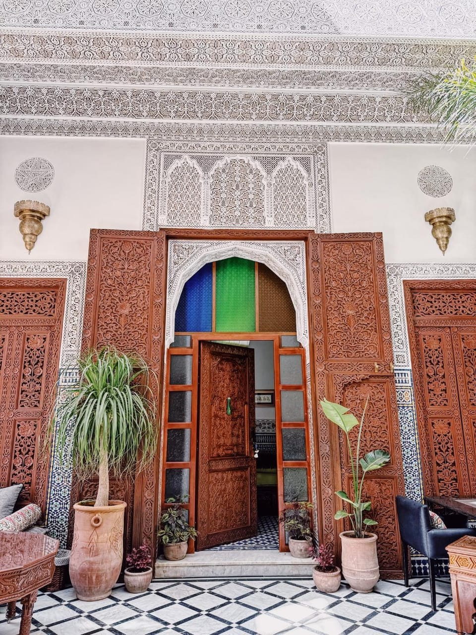 Facade/entrance