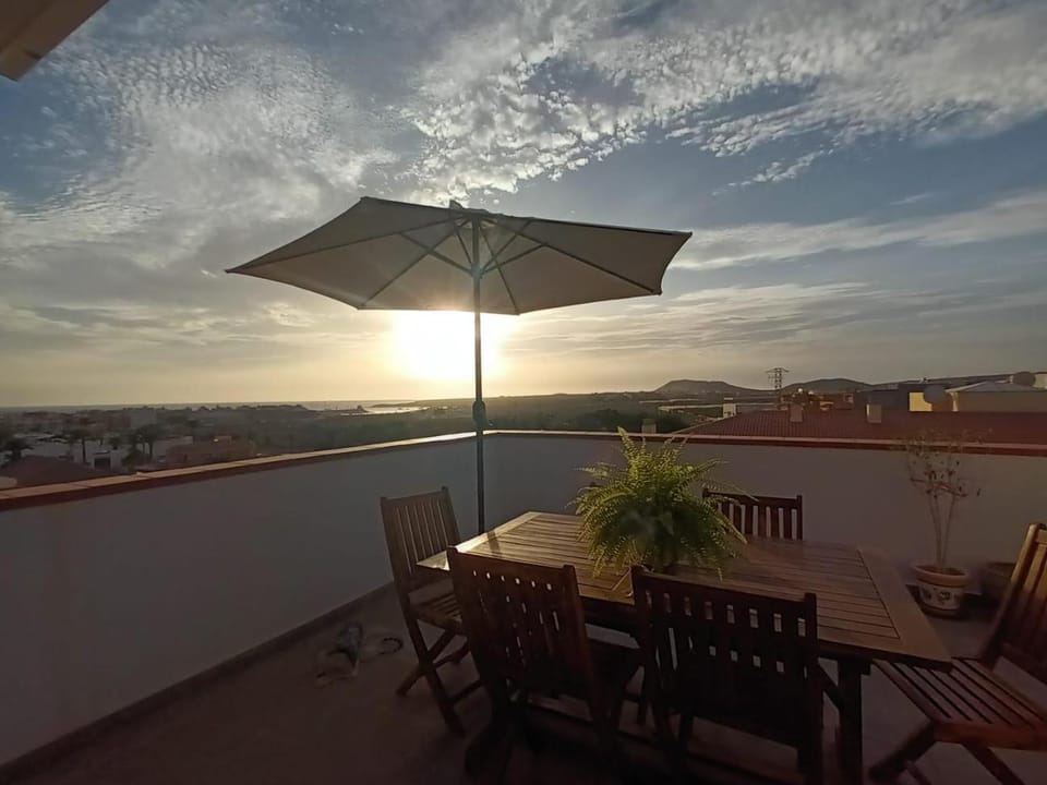 View (from property/room), Balcony/Terrace