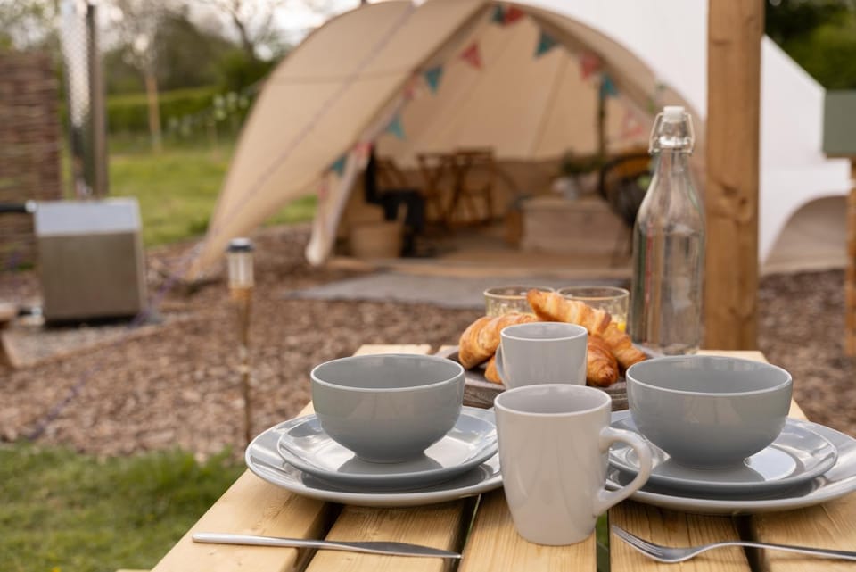 Broadleaves Luxury Glamping Luxury tent in South Derbyshire District