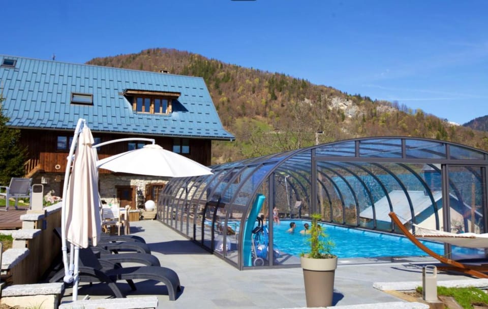 Property building, Swimming pool