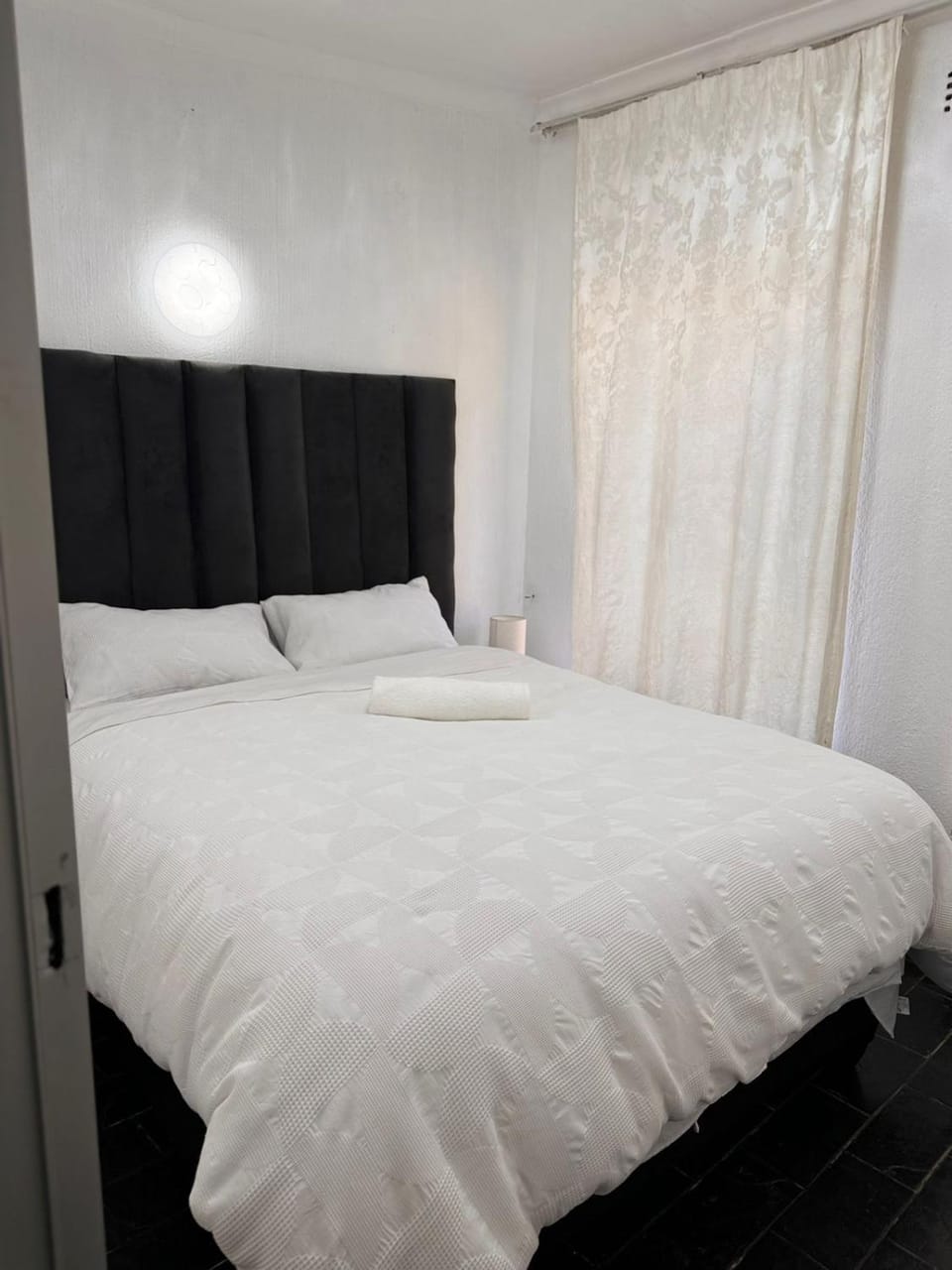 C&C Guest Lodge Bed and Breakfast in Roodepoort